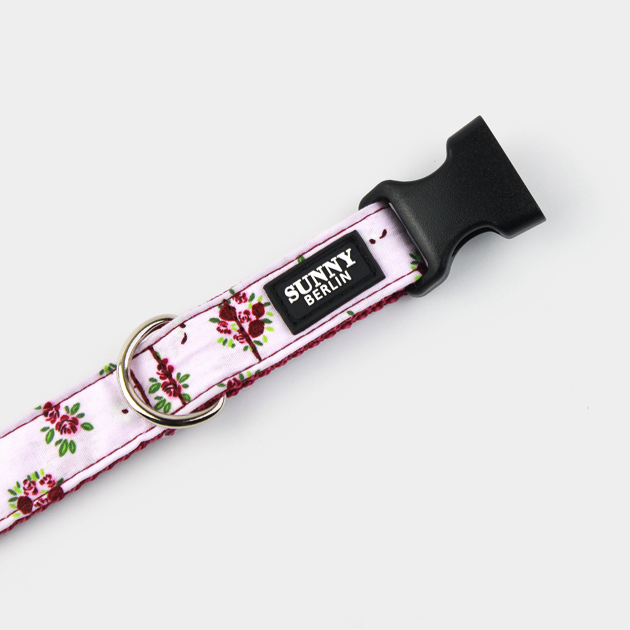 Rosafarbenes Hundehalsband mit Blumenmuster