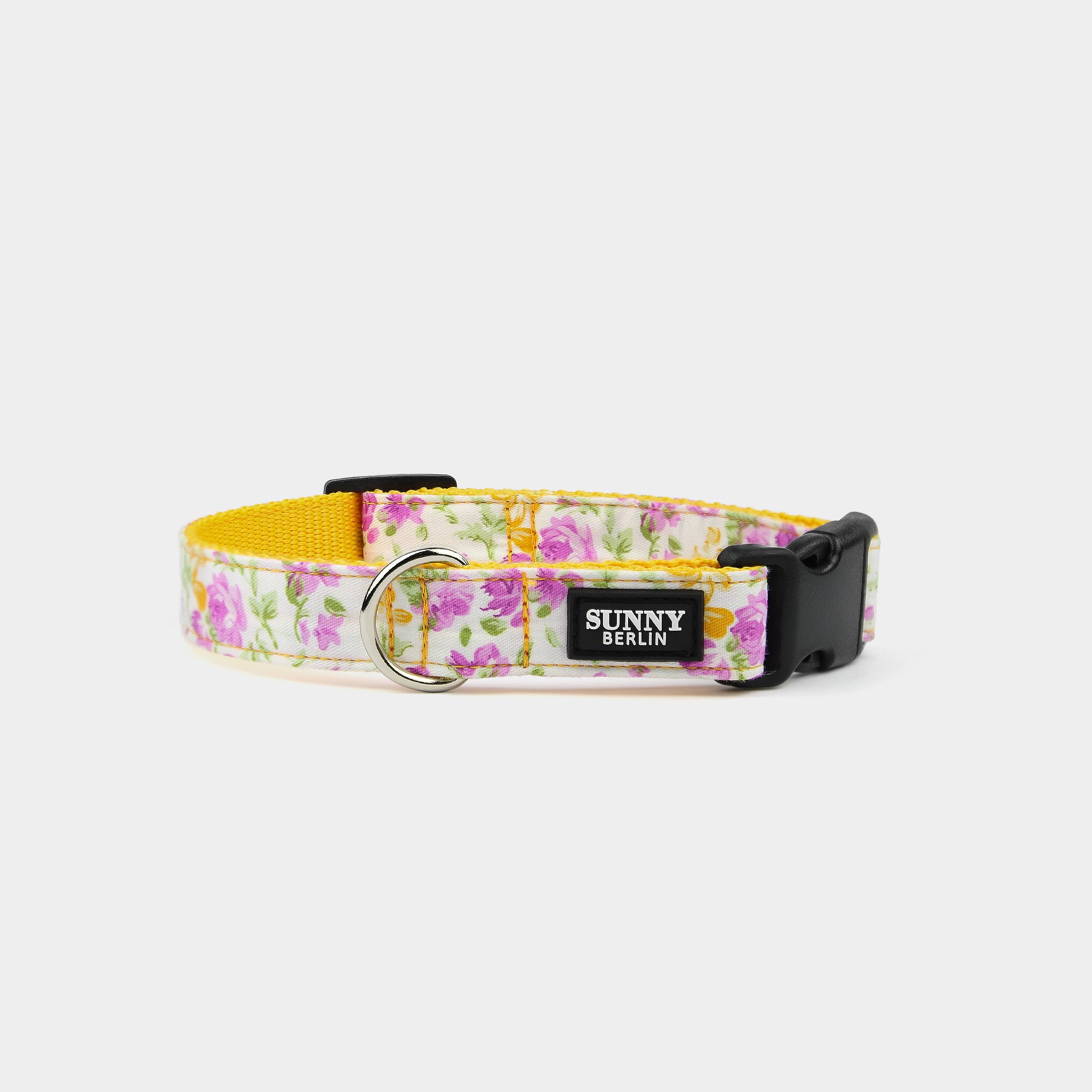 Hundehalsband mit Blumenmuster in gelb und Verschluss in schwarz von SUNNY BERLIN
