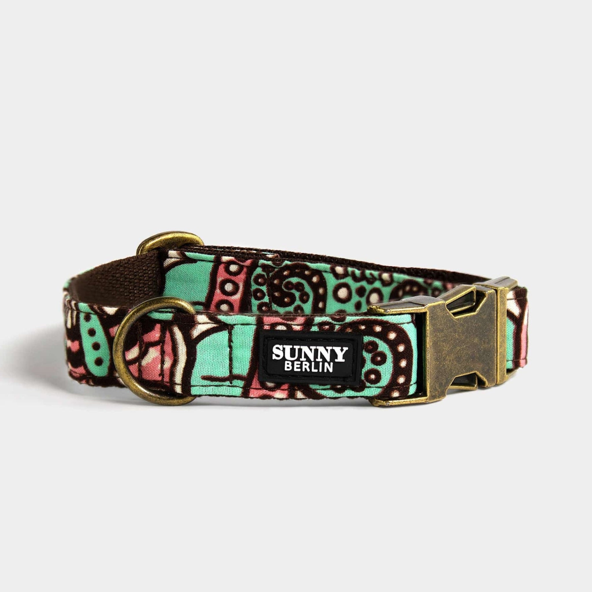 Hundehalsband im Ethnomuster in Türkis mit Metallverschluss in Antik Optik von SUNNY BERLIN