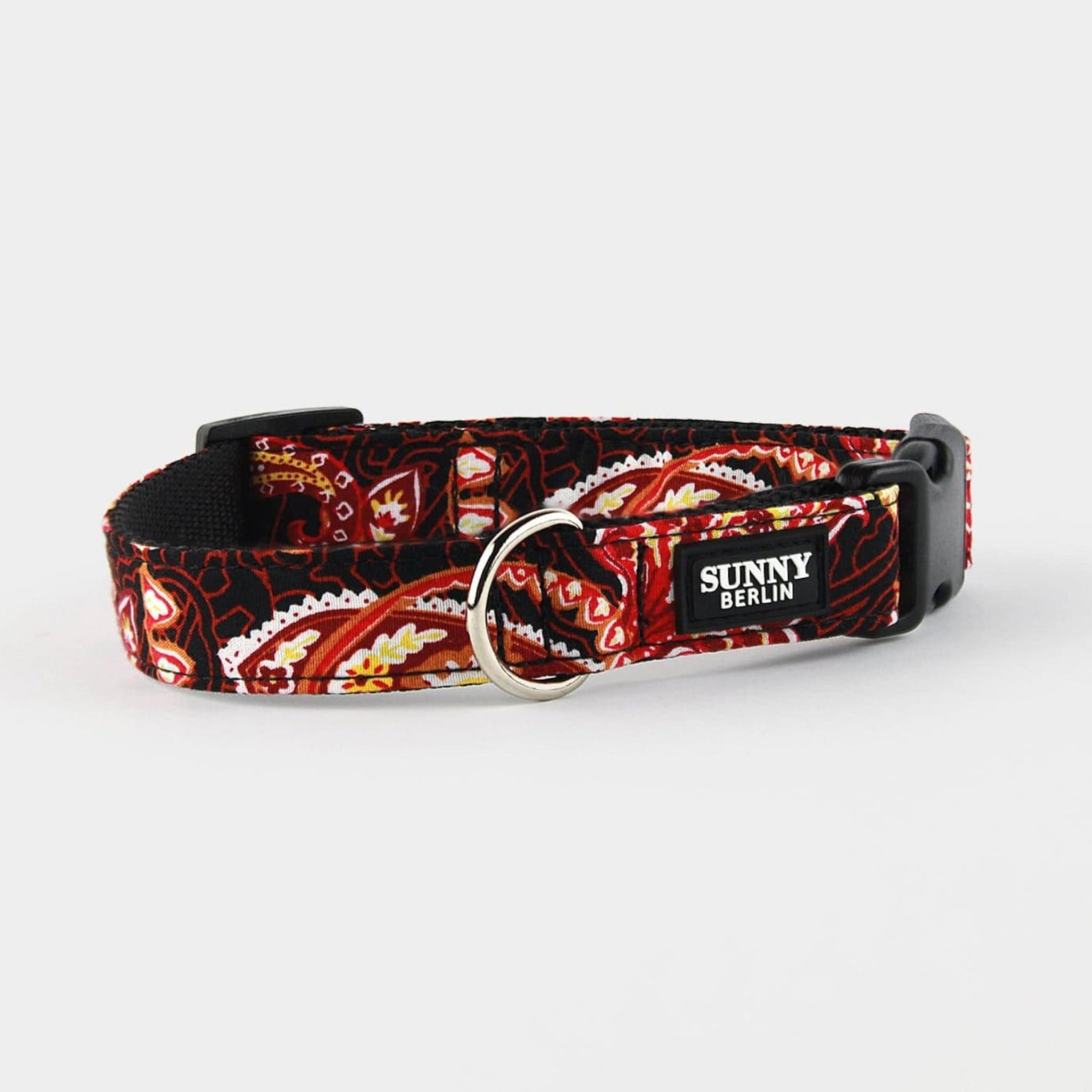 Hundehalsband mit Paisleymuster  in Schwarz und Rottönen – SUNNY BERLIN